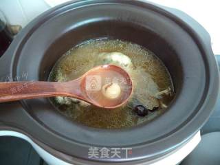 Stewed Chicken with Beiqi Dangshen and Red Dates recipe