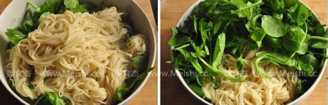 Fragrant Milk Noodle Soup recipe