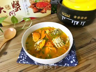 Crab and Crucian Carp Casserole recipe