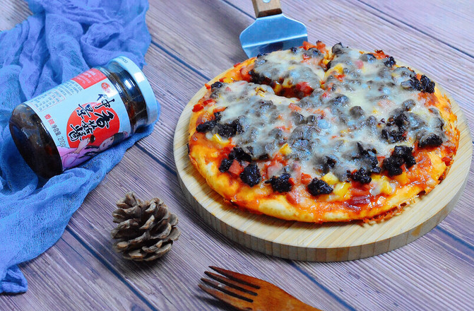 Pizza with Shiitake Sauce recipe