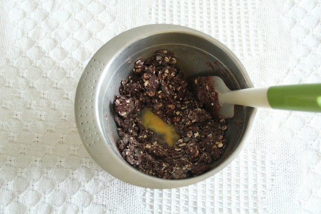 Chocolate Oatmeal Energy Ball recipe