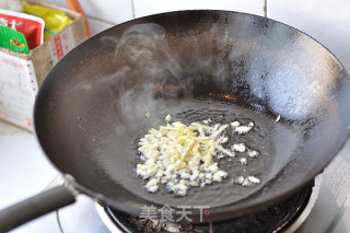 Pepper Lettuce Leaves recipe