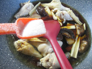 Roasted Chicken Wing Roots with Shiitake and Yuba recipe