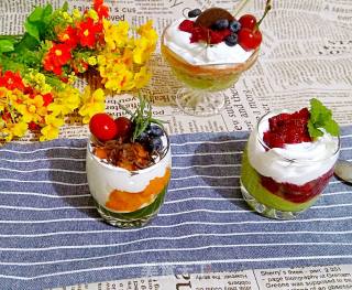 #aca Fourth Session Baking Contest# Creates Erotic and Colorful Creamy Fruit Cups in Summer recipe