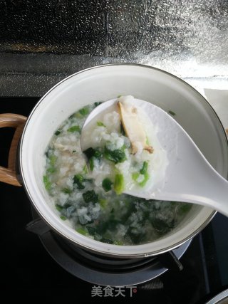 Abalone and Green Vegetable Congee recipe