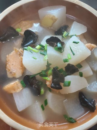 Fish Tofu and White Radish in Clay Pot recipe