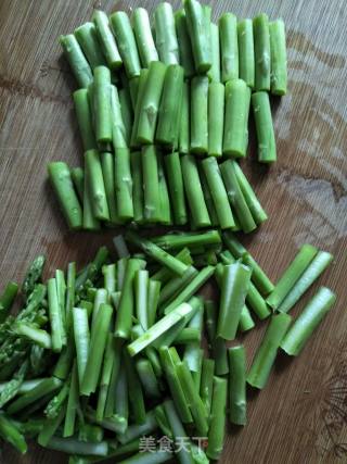 Asparagus Stir-fried Pork recipe