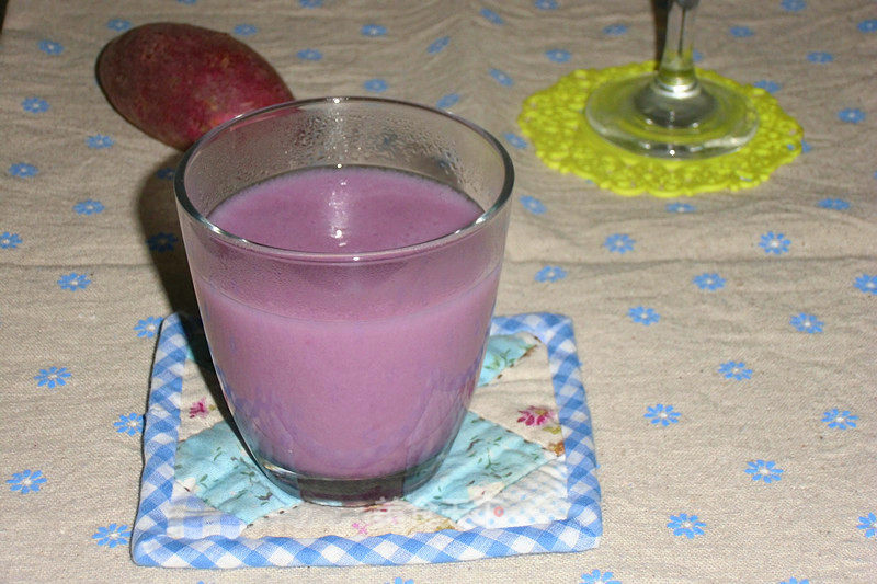 Purple Sweet Potato and Tremella Soup recipe