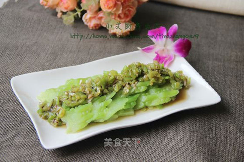 Bitter Gourd with Pepper Sauce recipe