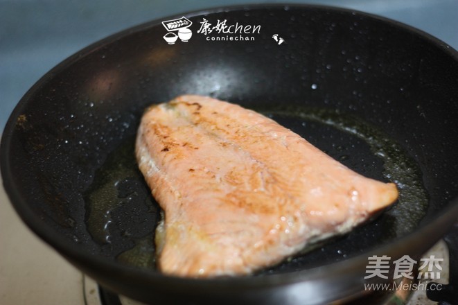 Pan-fried Salmon recipe