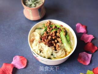 Hot and Sour Pork Ribs Noodle recipe