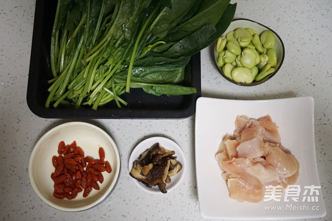 Broad Bean Porridge with Spinach and Chicken Sauce recipe