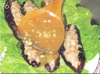 Smooth Sailing-sea Cucumber with Shrimp and Abalone Sauce recipe