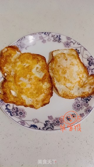 Fried Egg Noodle Soup recipe