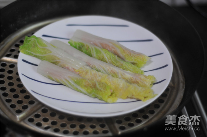 Cabbage Shrimp Roll recipe