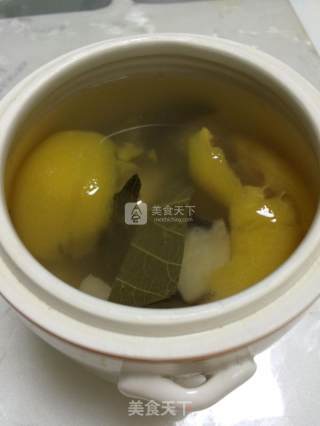 Chuanbei Loquat Stewed Sydney recipe