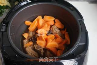 Braised Pork Ribs with Carrots recipe