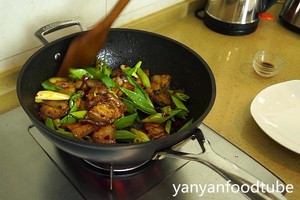 Twice Cooked Pork Huiguorou recipe
