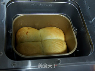 Pork Floss Bread with Tomato Sauce recipe