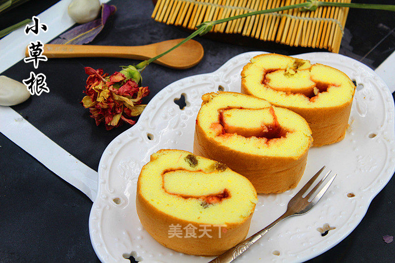 #aca烤明星大赛# Cornmeal Cake Roll with Dried Fruit Jam recipe