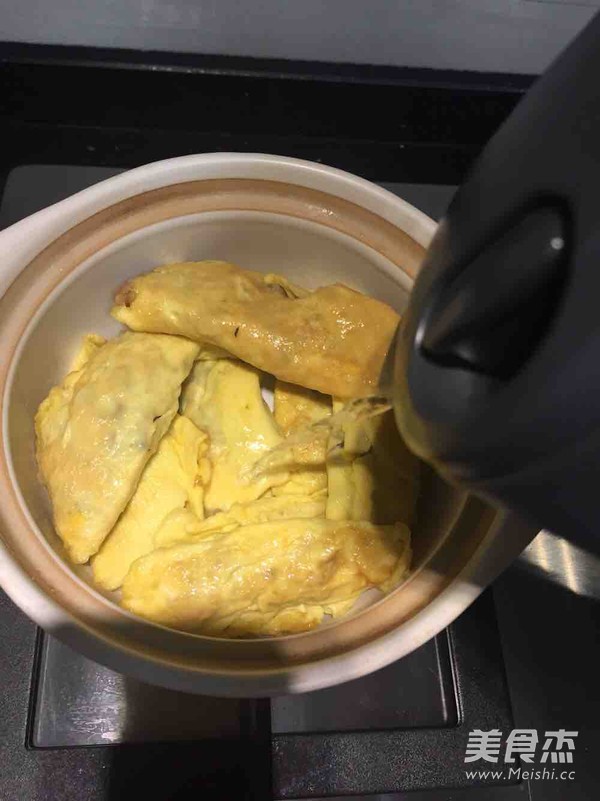 Egg Dumpling Claypot recipe