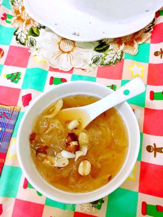 Tremella Lily Lotus Seed Syrup recipe