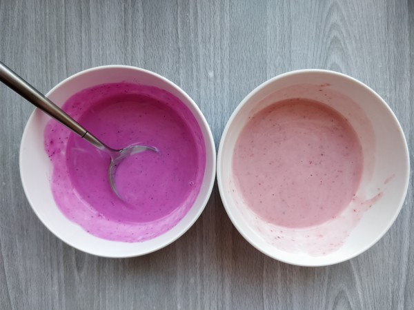 Gradient Color Juice Yogurt Cup recipe