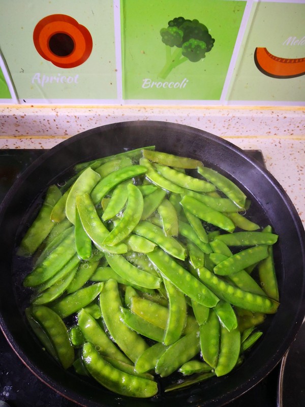 Sliced Snow Peas recipe