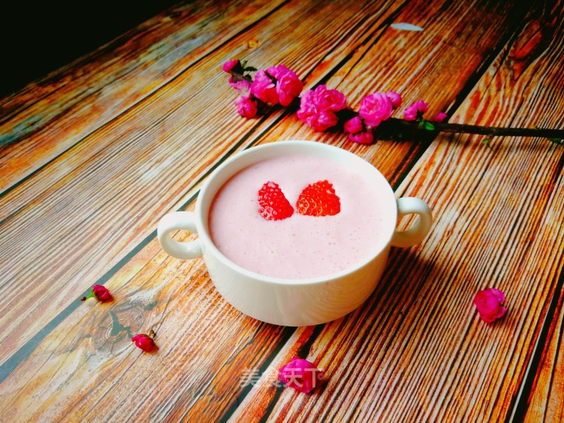 Strawberry Milkshake recipe