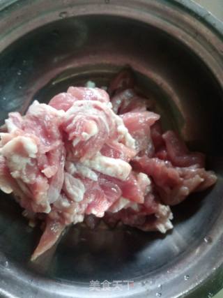 Shredded Pork with Cowpeas recipe
