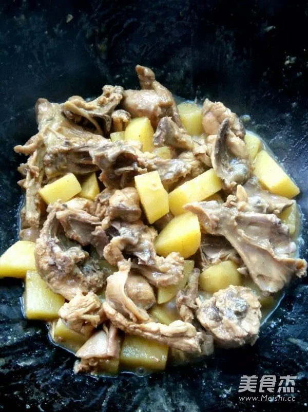 Roast Chicken Skeleton with Cumin Potatoes recipe