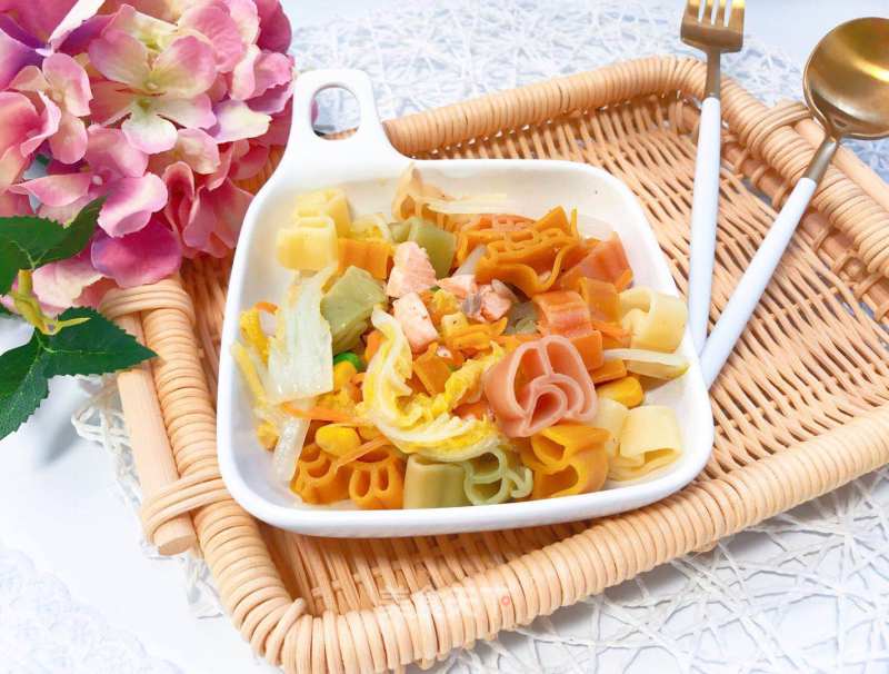 【baby Food】salmon Pasta with Mixed Vegetables recipe