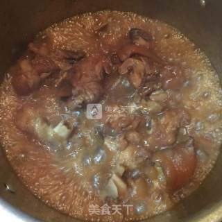 Peanut Stewed Trotter recipe