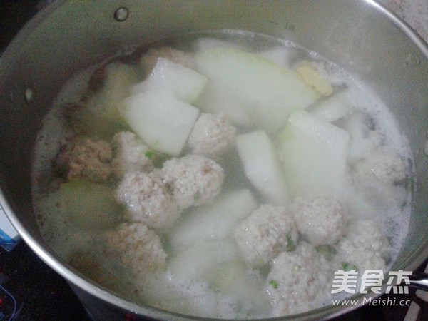 Winter Melon Meatball Soup recipe