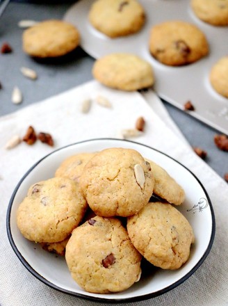 Walnut and Melon Seed Shortbread Cookies