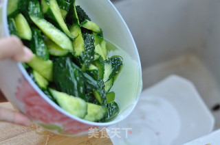 Spicy Pickled Cucumber recipe