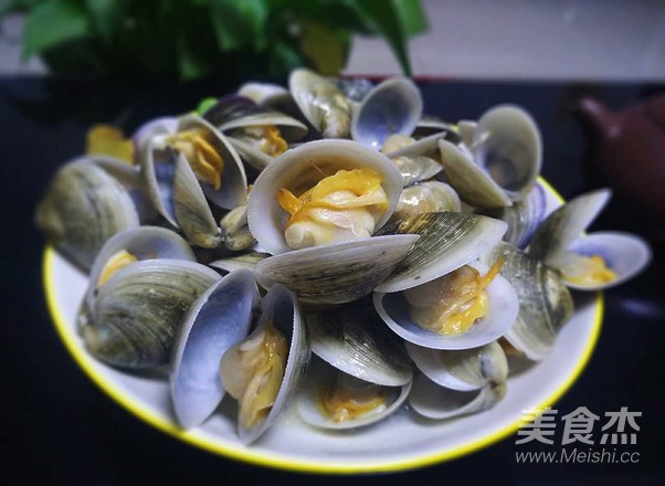 Stir-fried Green Clams recipe