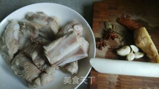 Braised Pork Ribs with Carrots recipe