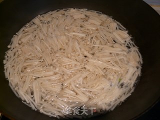 Fish Flavored Enoki Mushroom recipe