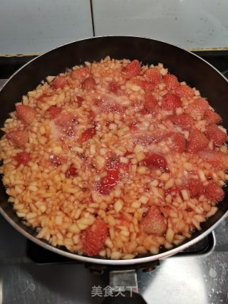Strawberry Applesauce recipe