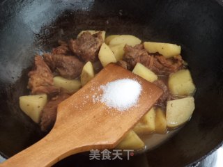 Roast Potatoes and Beef recipe