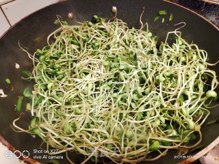 Scallion Black Bean Sprouts recipe