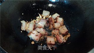 Roasted Pork and Stir-fried Celery recipe