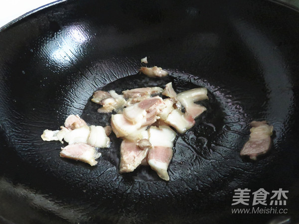 Stir-fried Twice Cooked Pork with Fungus recipe