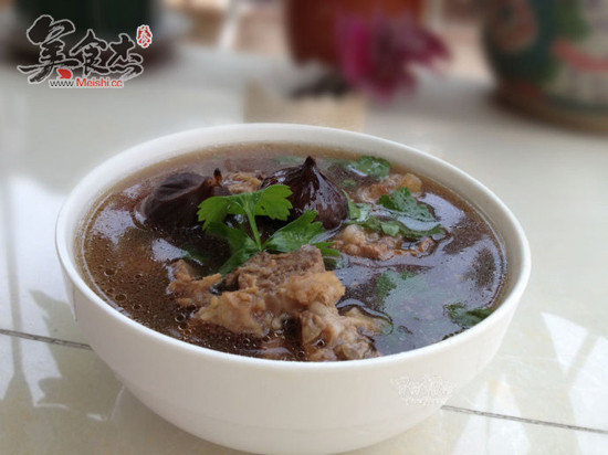 Black Garlic Pork Ribs Soup recipe