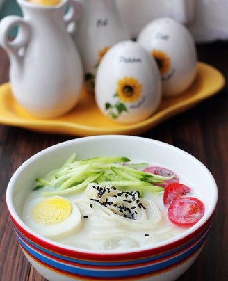 Korean Soy Milk Noodles recipe