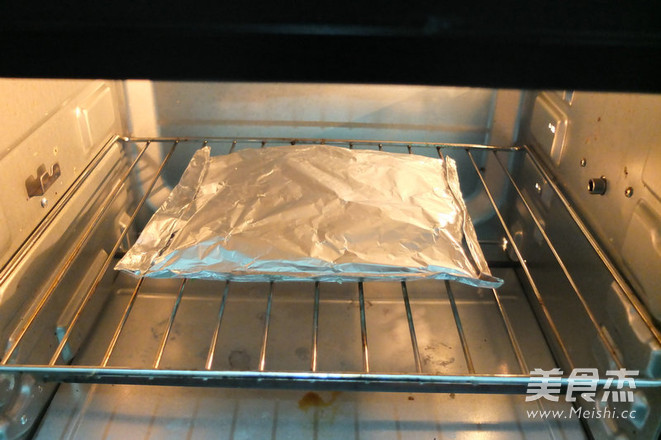 Foil Salt Baked Chicken Wing Tips recipe