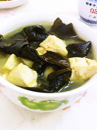 Kelp Knot Tofu Soup recipe