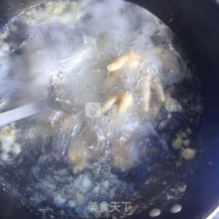 Peanut Chicken Feet Soup recipe