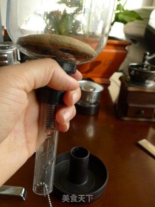 Dripping Fragrant and Fragrant Fragrance - Making Coffee in A Siphon Pot recipe